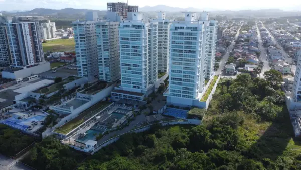 Torres e boulevard